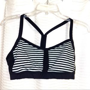 Lululemon pump it up sports bra size 12